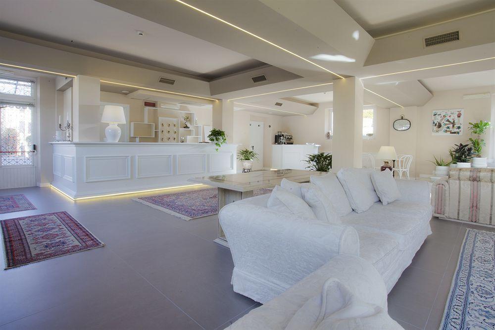 Relais Le Felci Executive Suite Spa Fiuggi Exterior photo