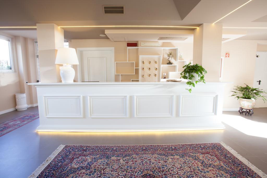 Relais Le Felci Executive Suite Spa Fiuggi Exterior photo